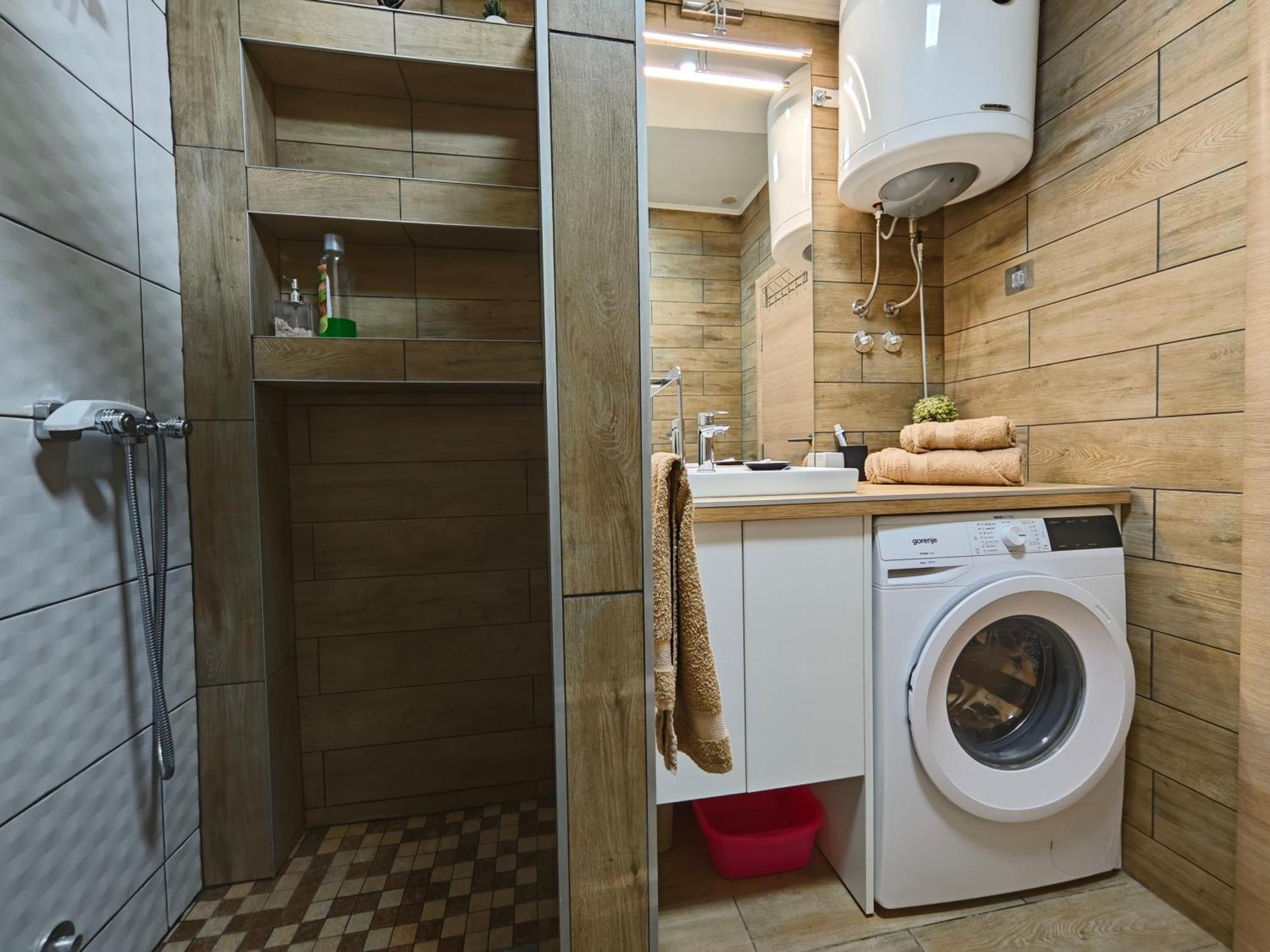 Apartman Julija دونيي ميلانوفاتس المظهر الخارجي الصورة