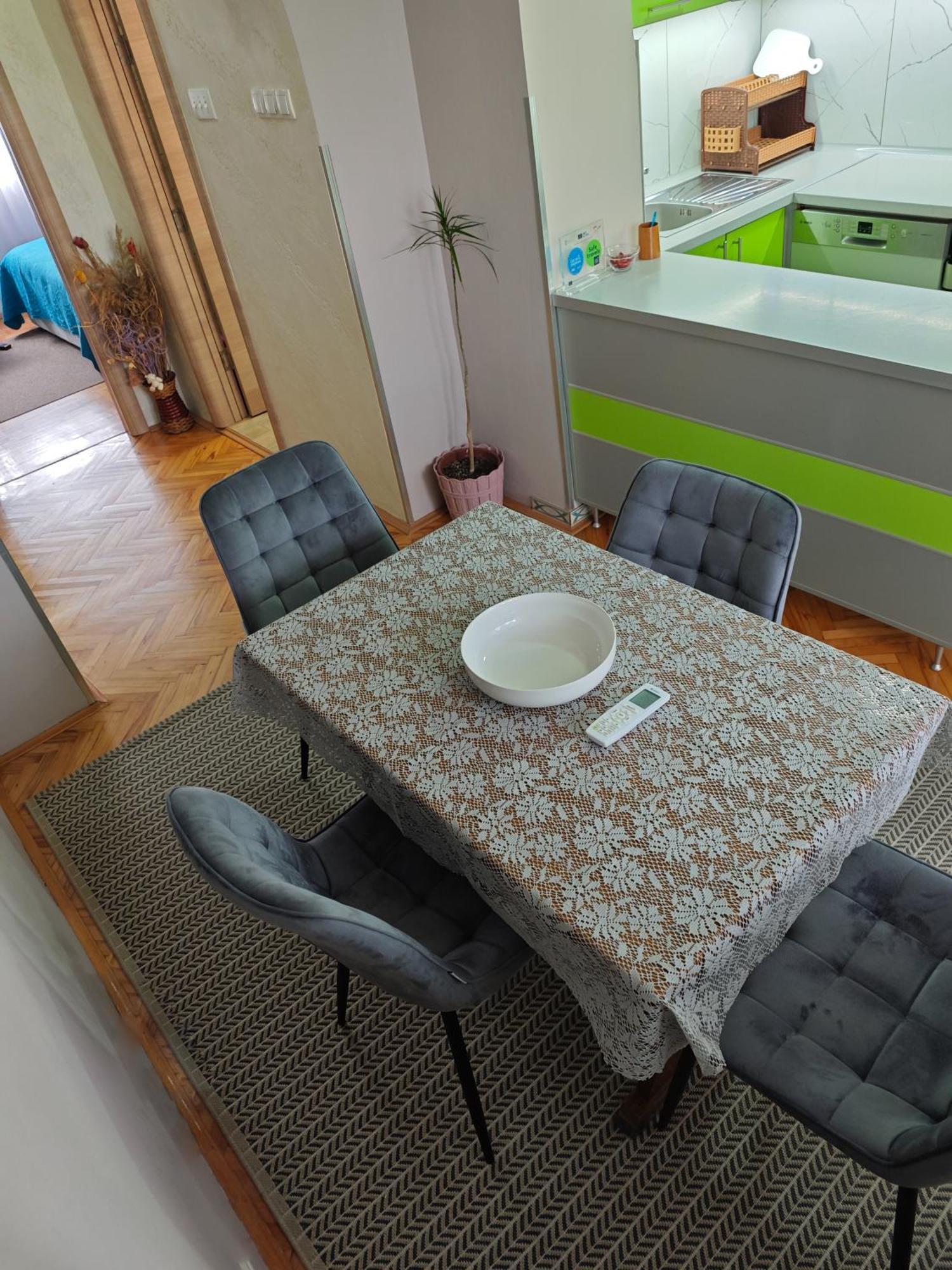 Apartman Julija دونيي ميلانوفاتس المظهر الخارجي الصورة