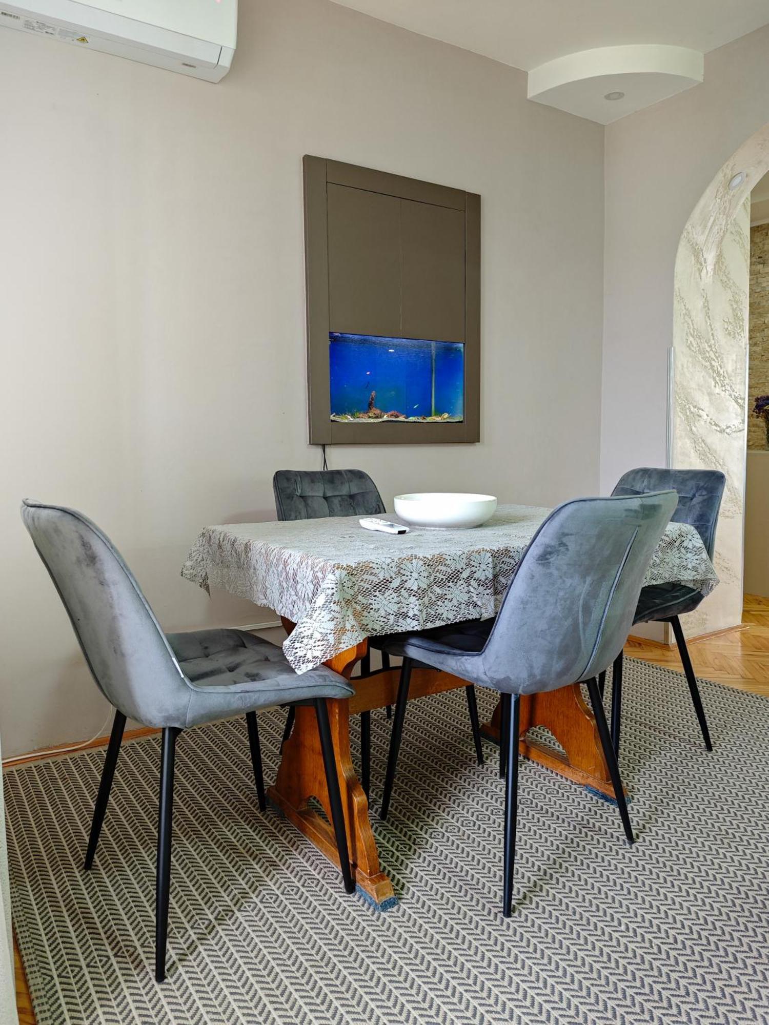 Apartman Julija دونيي ميلانوفاتس المظهر الخارجي الصورة