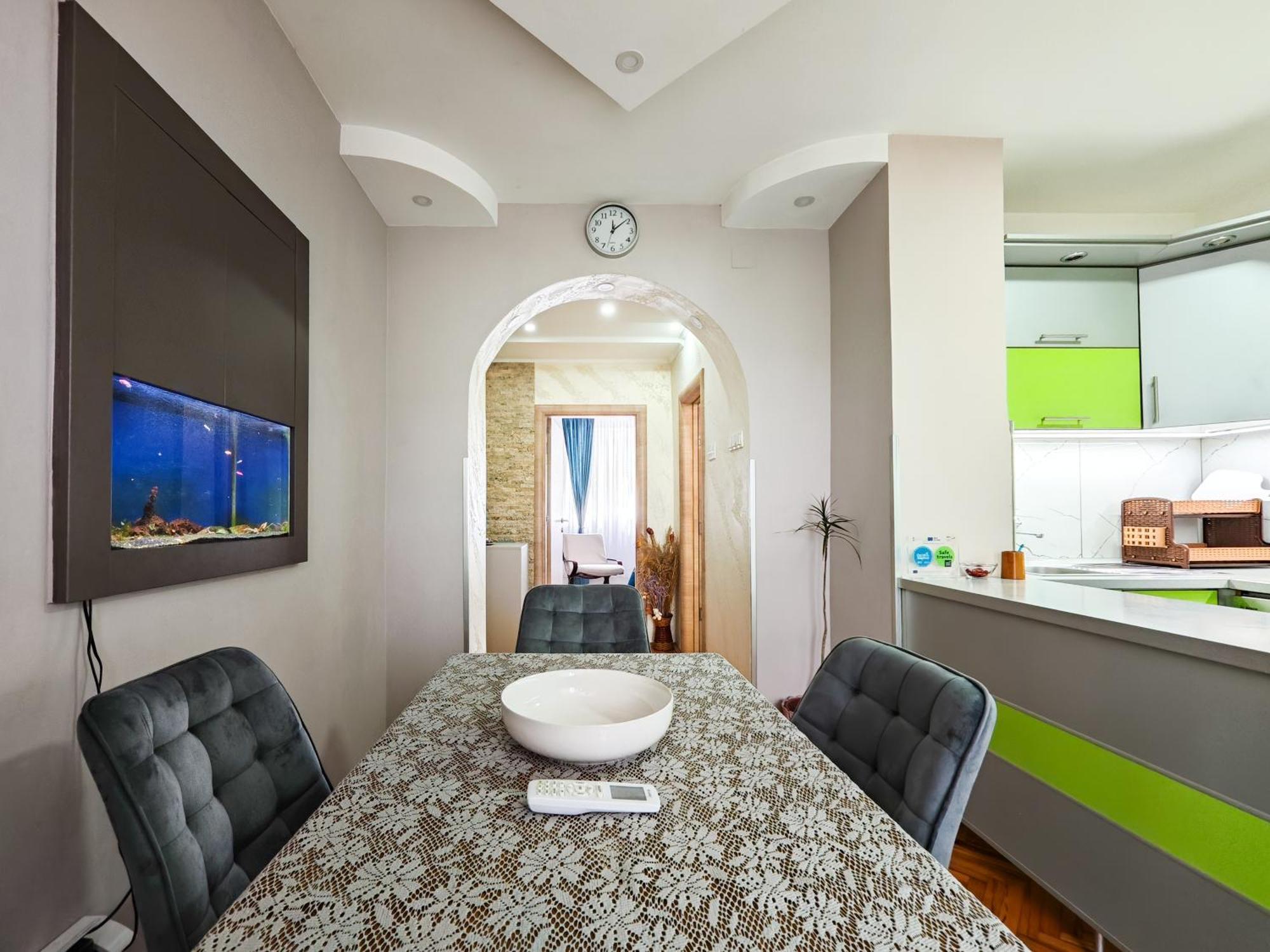 Apartman Julija دونيي ميلانوفاتس المظهر الخارجي الصورة
