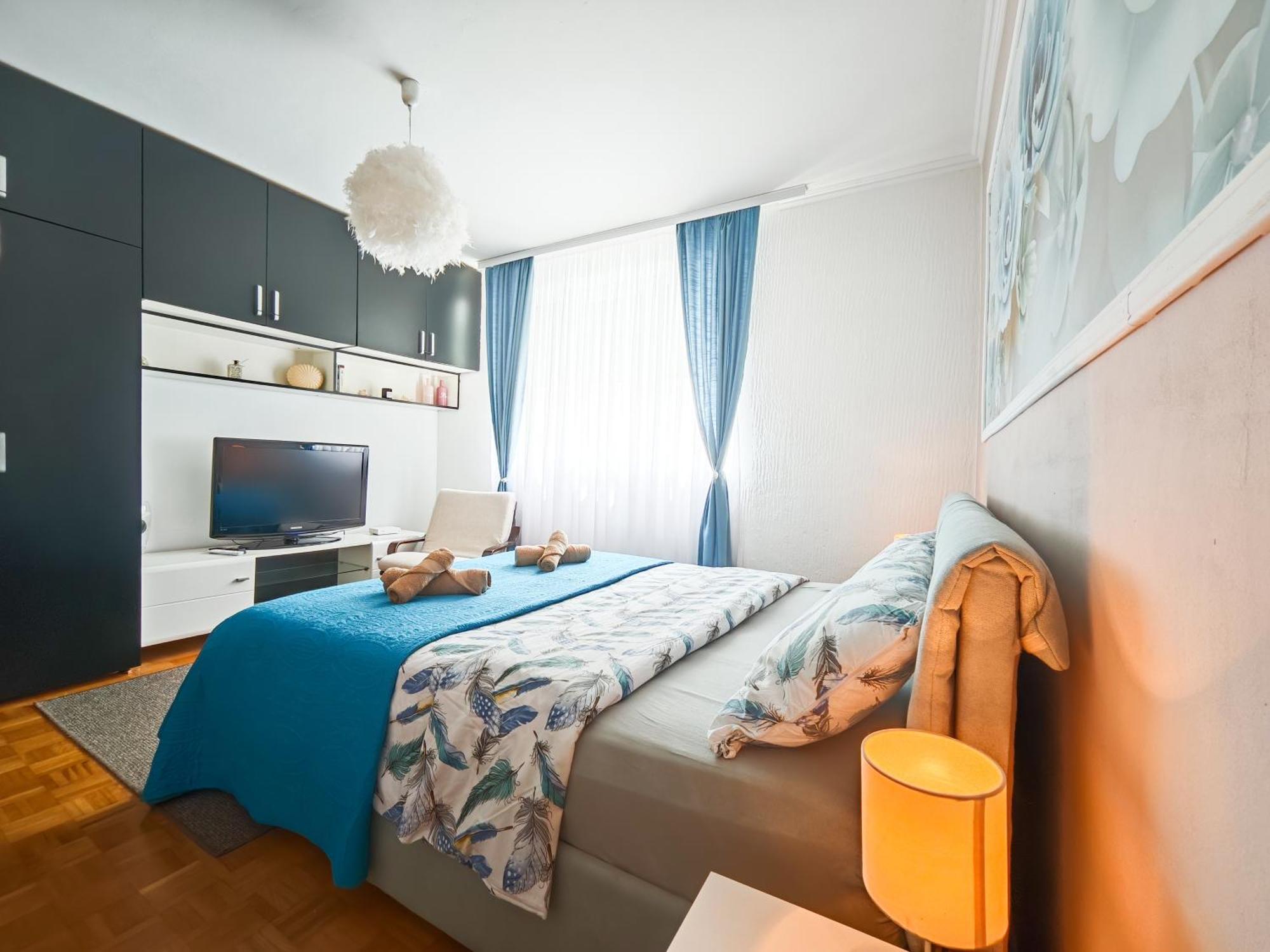 Apartman Julija دونيي ميلانوفاتس المظهر الخارجي الصورة